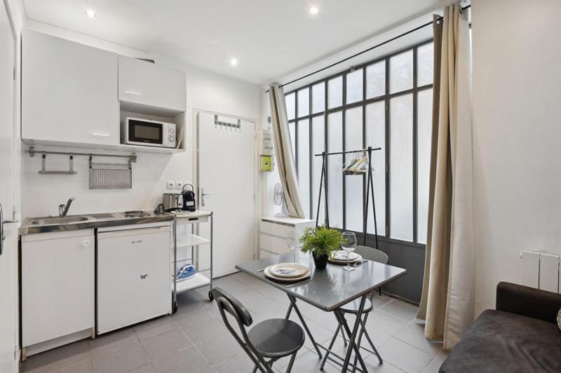 324 Suite Vanves - Superb Apartment In Parigi Esterno foto